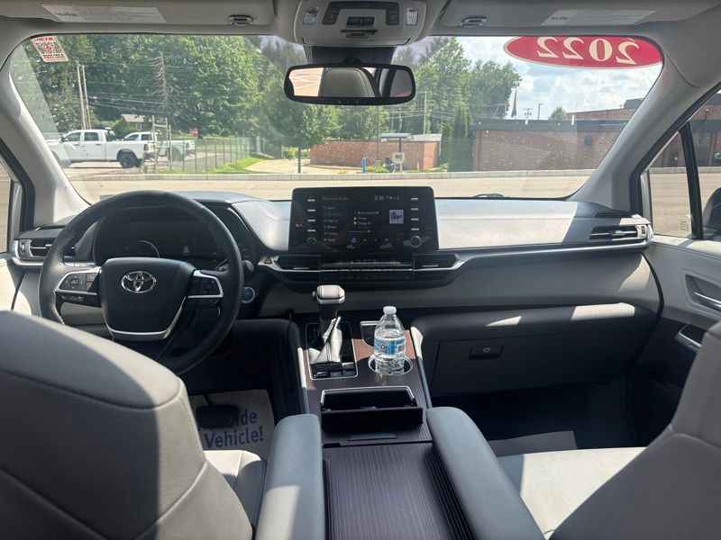 Used 2022 Toyota Sienna Van