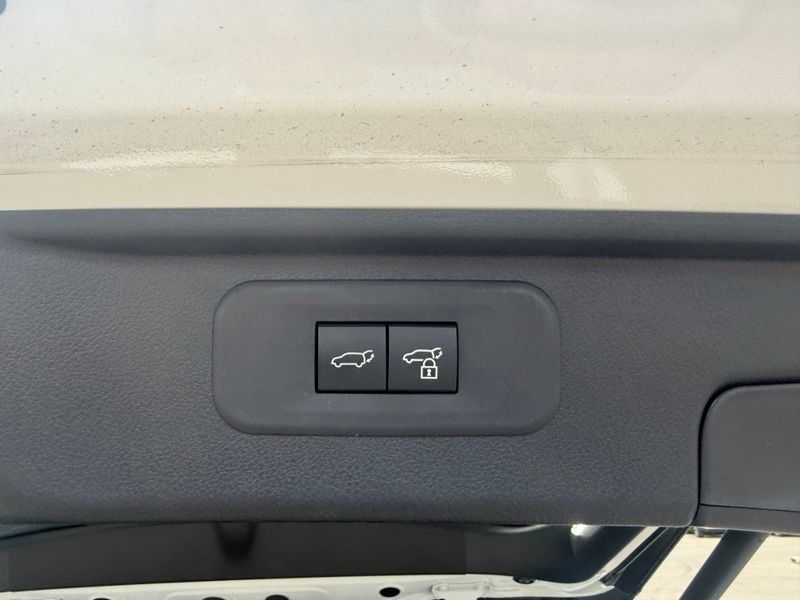 Used 2026 Toyota Grand Highlander Hybrid SUV