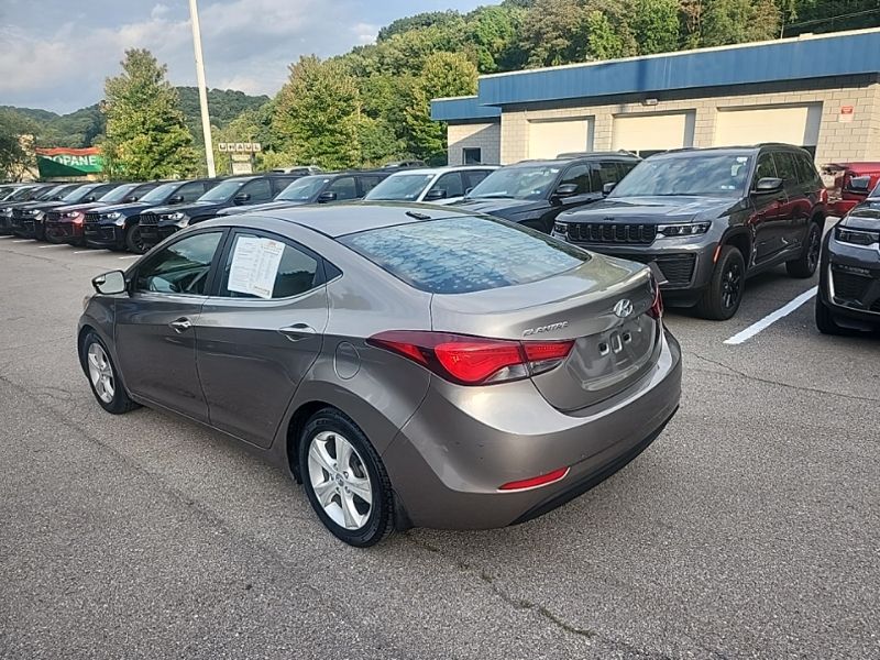 Used 2016 Hyundai Elantra Sedan