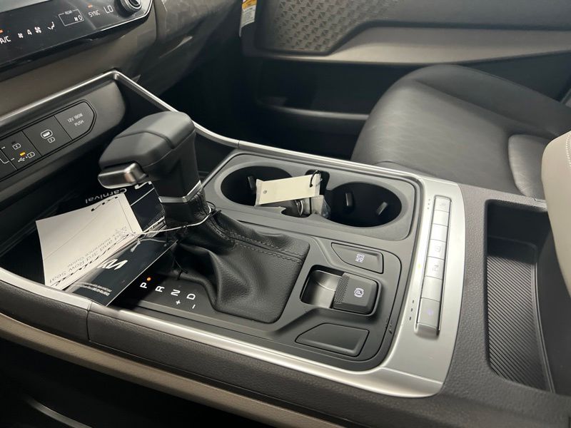 New 2027 Kia Carnival MPV Van