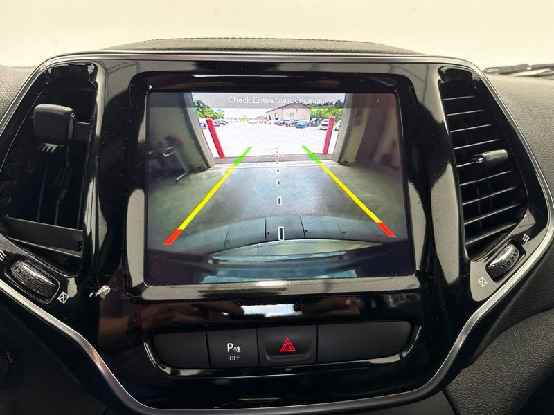 Used 2019 Jeep Cherokee SUV