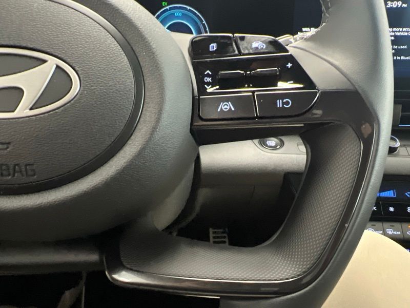 New 2026 Hyundai Elantra Hybrid Sedan