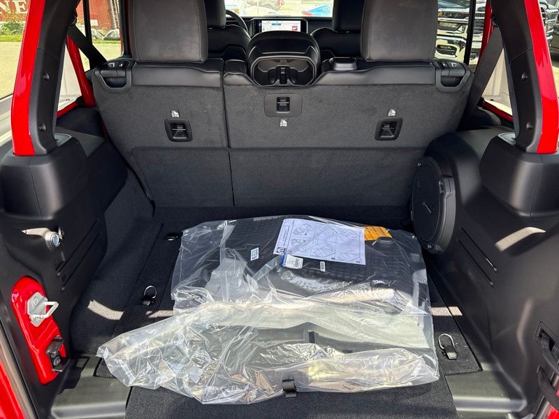 New 2026 Jeep Wrangler SUV