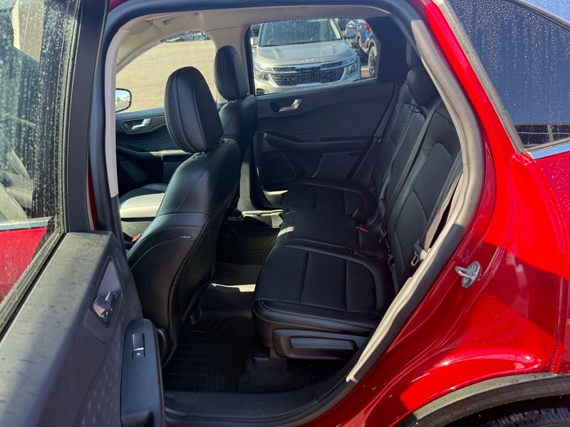 Used 2020 Ford Escape SUV