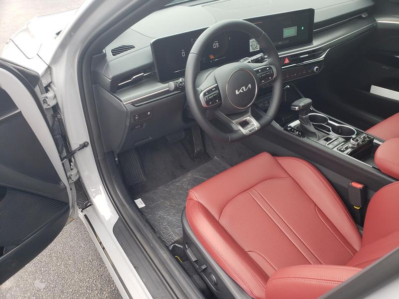 New 2026 Kia K5 Sedan