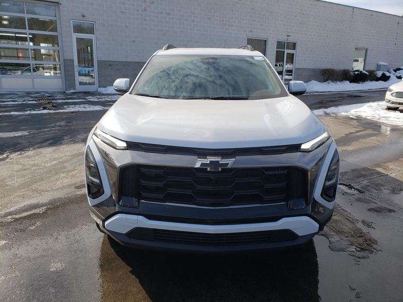 New 2026 Chevrolet Equinox SUV