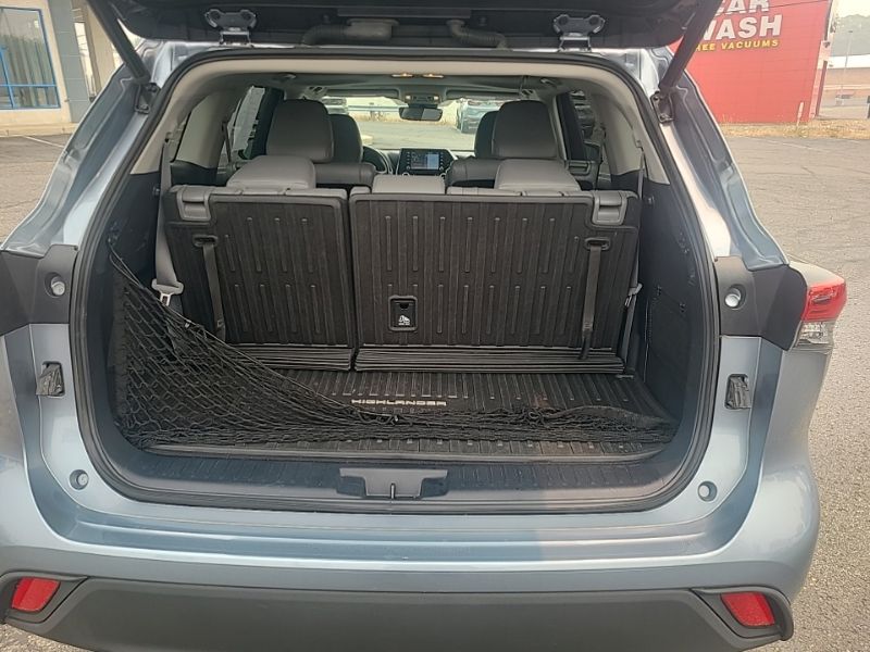 Used 2021 Toyota Highlander SUV