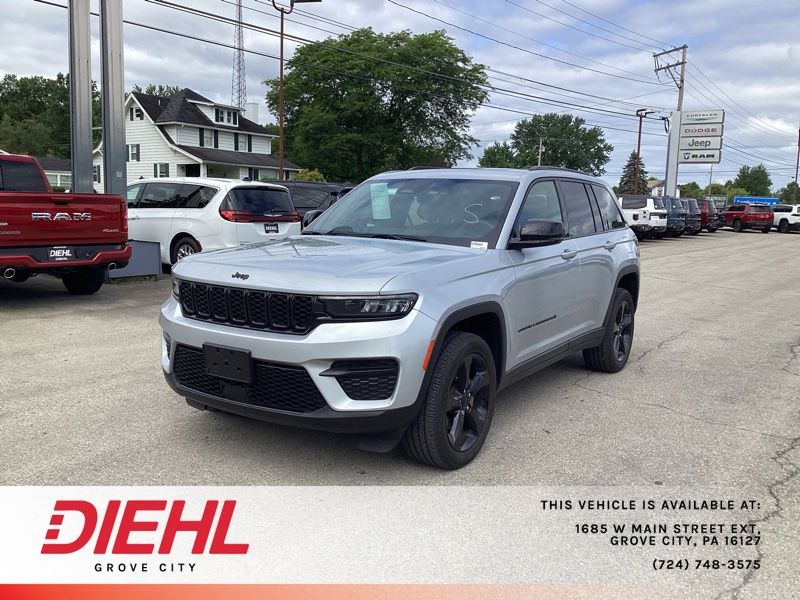 Used 2023 Jeep Grand Cherokee SUV