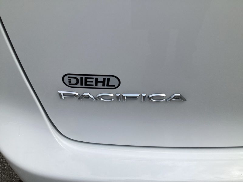 New 2027 Chrysler Pacifica Van