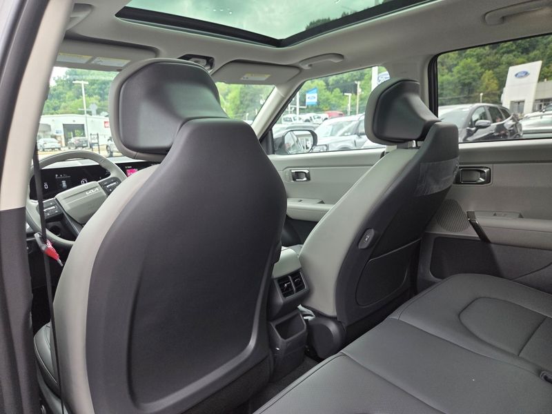 New 2027 Kia Seltos SUV