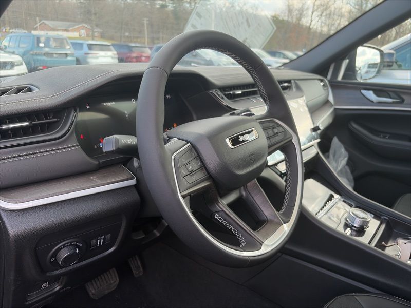 New 2026 Jeep Grand Cherokee SUV