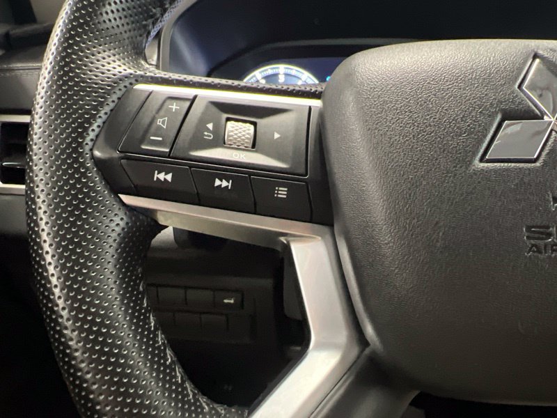 Used 2024 Mitsubishi Outlander SUV