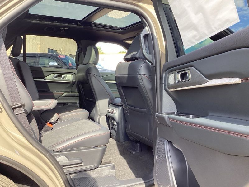 New 2027 Ford Explorer SUV