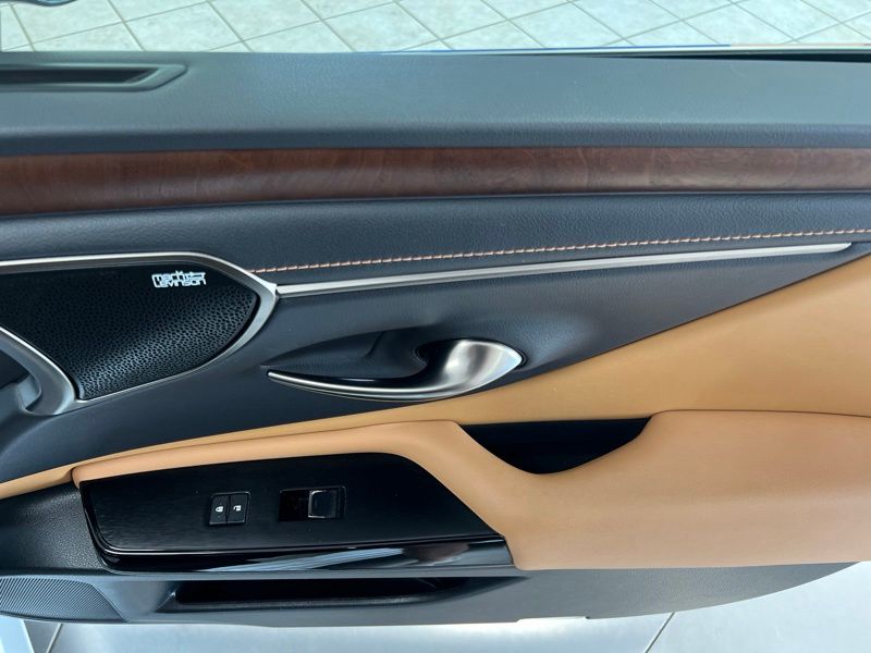 Used 2024 Lexus ES Sedan