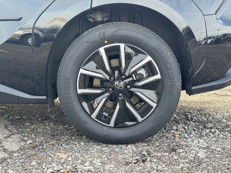 2026 Toyota bZ XLE - Photo 36