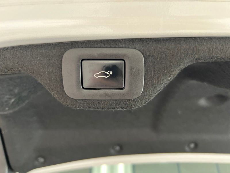 Used 2024 Lexus ES Sedan