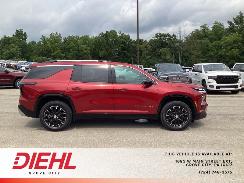 Used 2024 Chevrolet Traverse SUV
