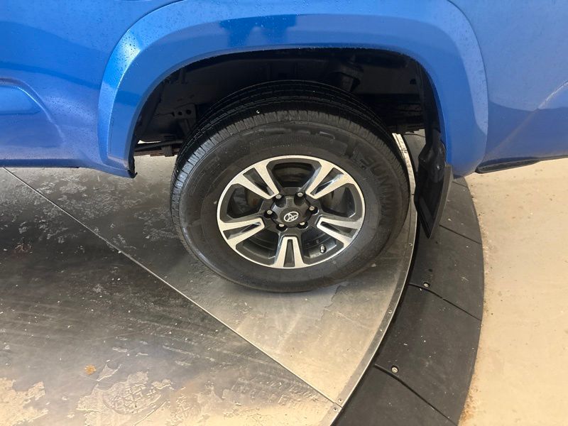 Used 2018 Toyota Tacoma Truck