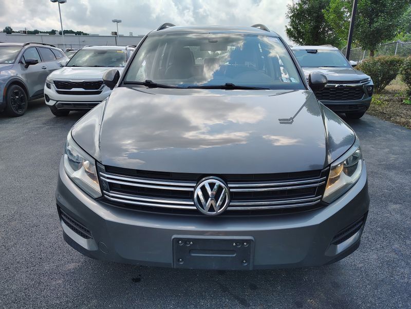 Used 2017 Volkswagen Tiguan SUV