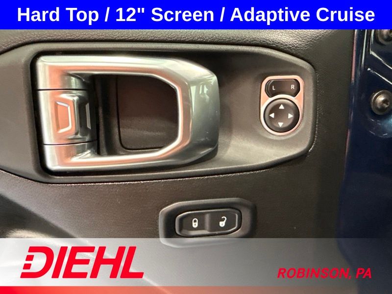Used 2025 Jeep Wrangler SUV