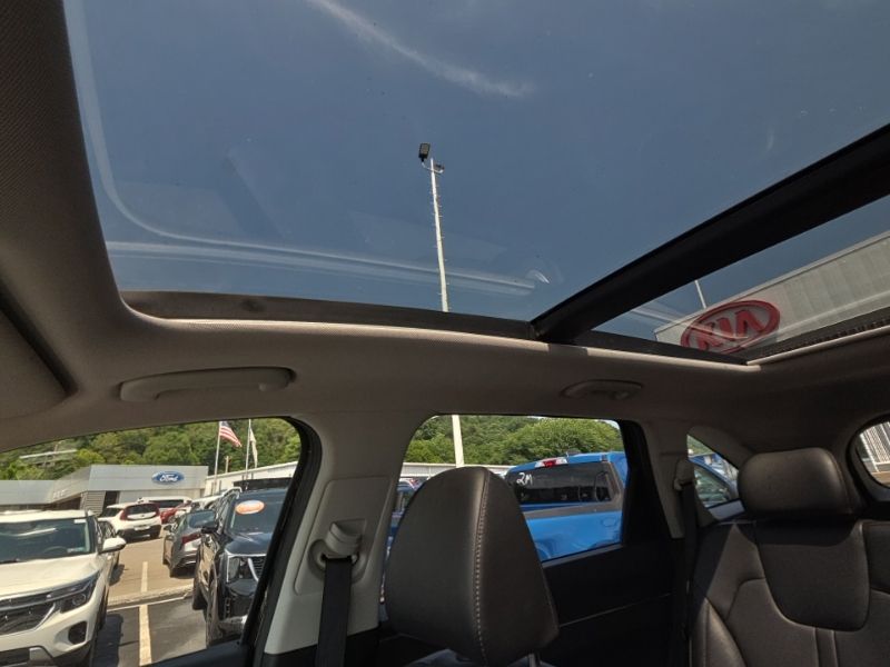 Used 2024 Kia Sorento SUV