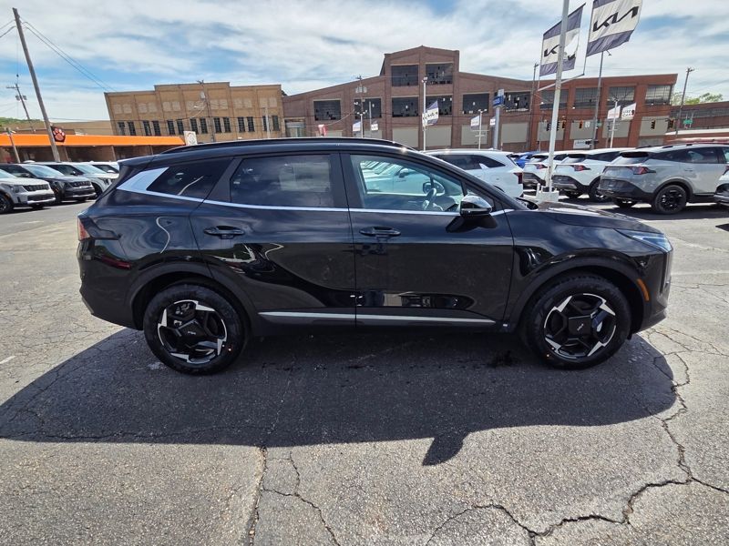 New 2026 Kia Sportage Hybrid SUV