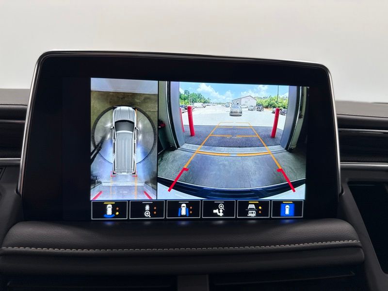 Used 2022 GMC Yukon XL SUV