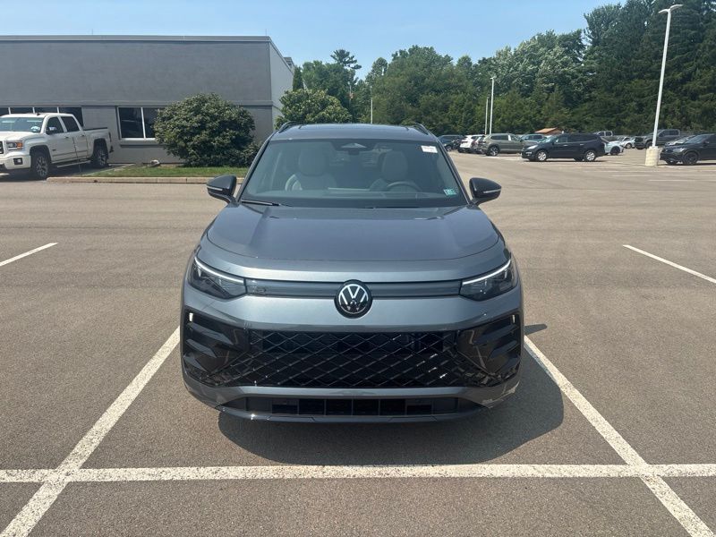New 2026 Volkswagen Tiguan SUV