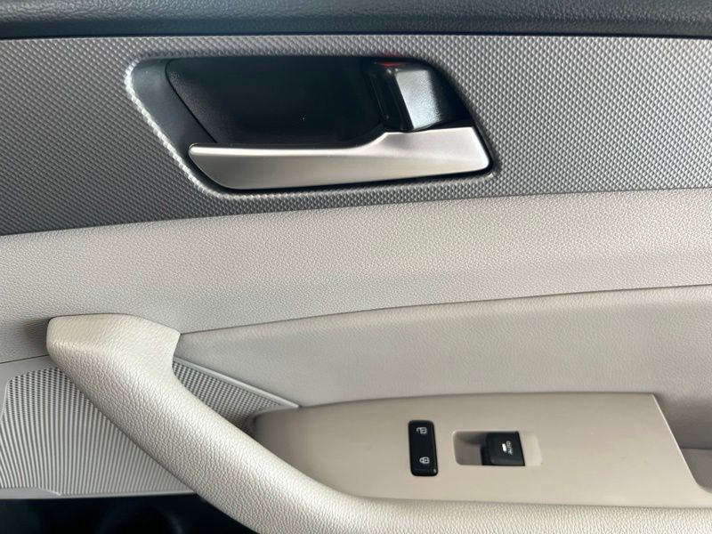 Used 2018 Hyundai Sonata Sedan