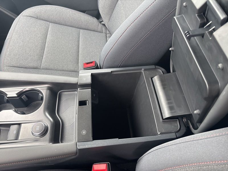 Used 2025 Ford Explorer SUV