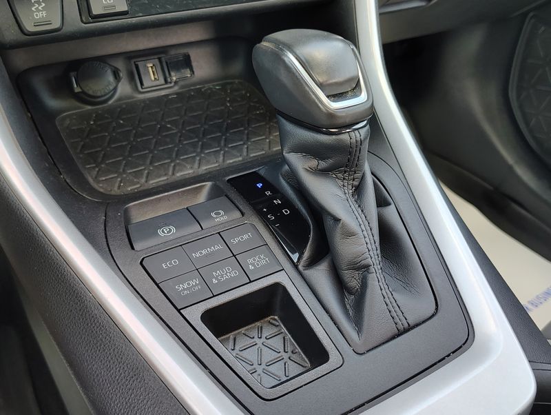 Used 2022 Toyota RAV4 SUV