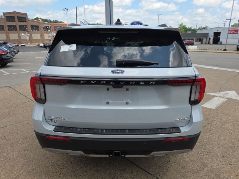 New 2026 Ford Explorer SUV
