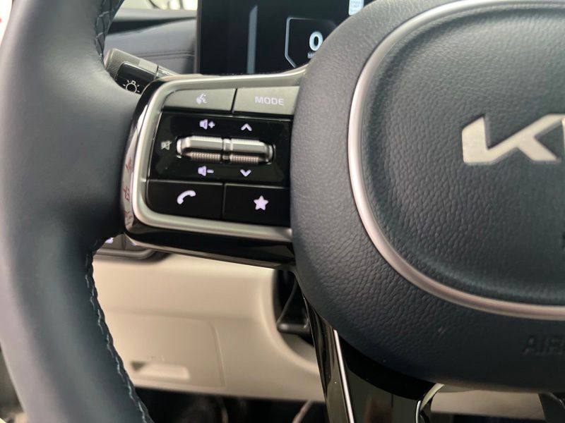 New 2026 Kia Carnival MPV Hybrid Van