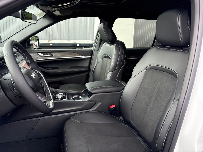 New 2026 Jeep Grand Cherokee L SUV
