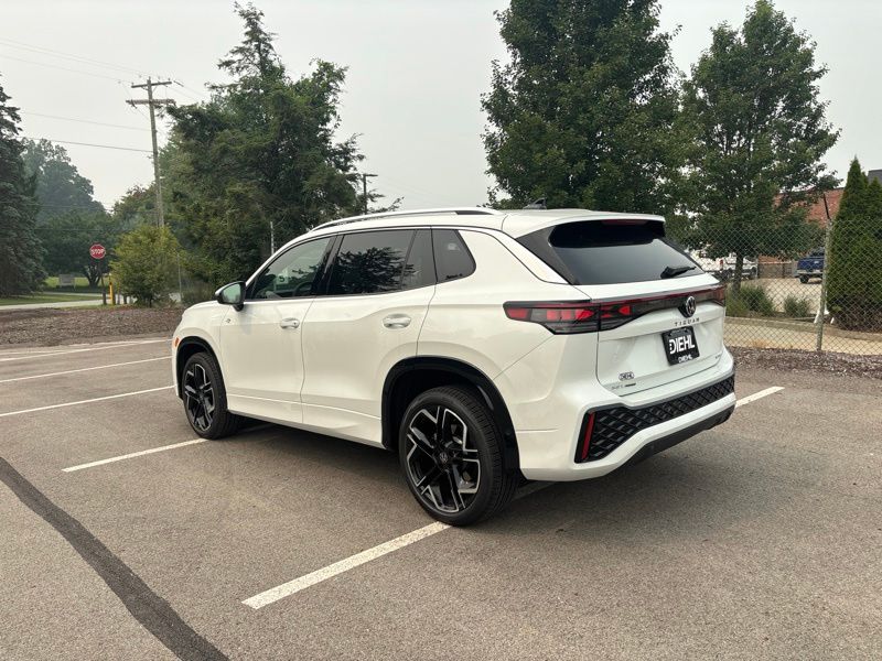 New 2026 Volkswagen Tiguan SUV