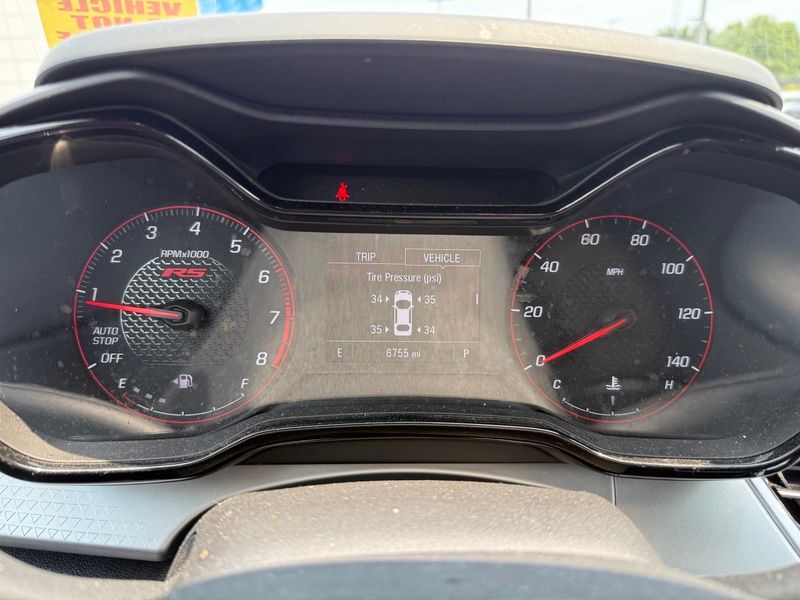 Used 2025 Chevrolet Trax SUV