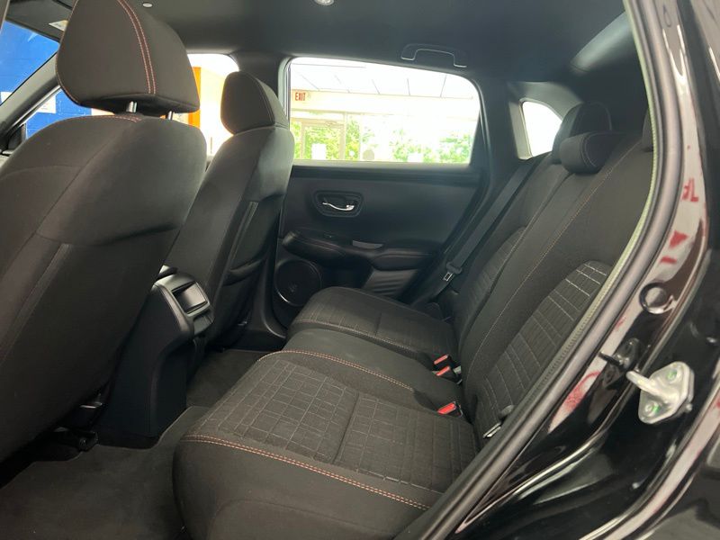 Used 2025 Honda HR-V SUV
