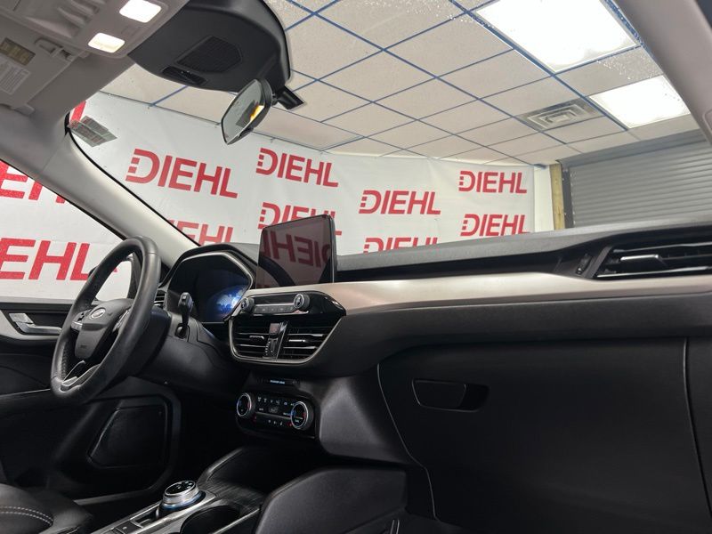 Used 2021 Ford Escape SUV