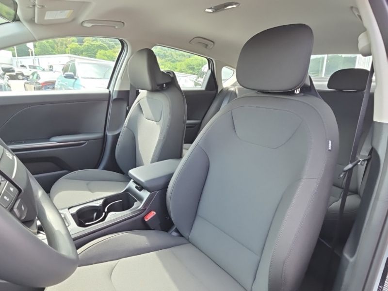 New 2026 Kia K4 Sedan