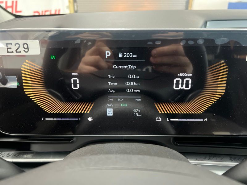 New 2027 Kia Carnival MPV Hybrid Van