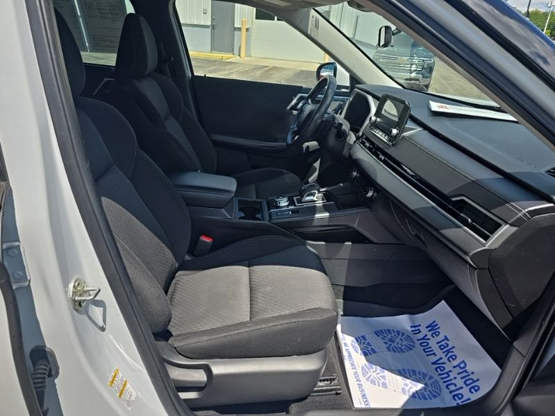 Used 2023 Mitsubishi Outlander SUV