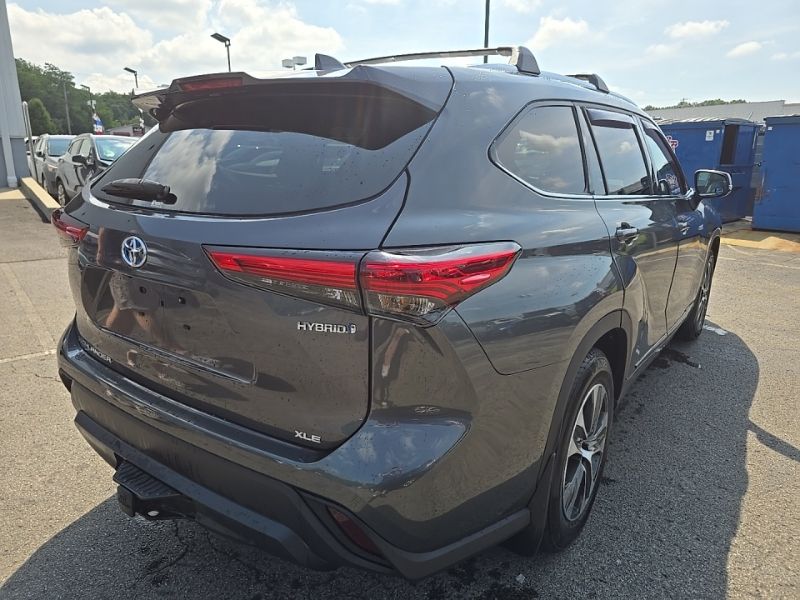Used 2020 Toyota Highlander Hybrid SUV