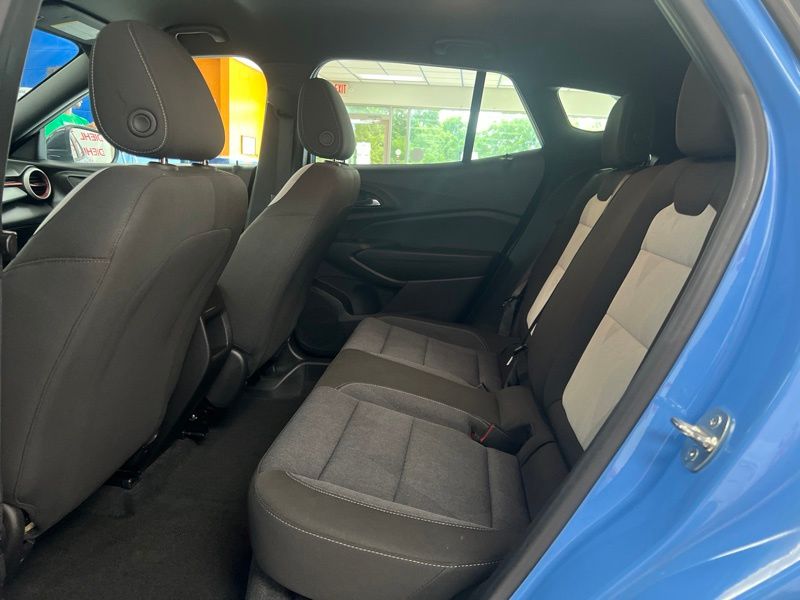 Used 2024 Chevrolet Trax SUV