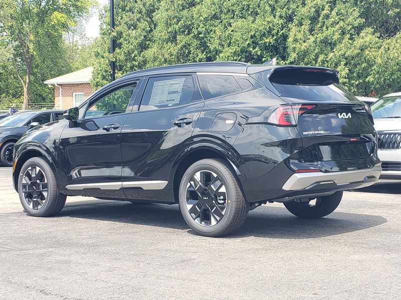 New 2027 Kia Sportage Hybrid SUV