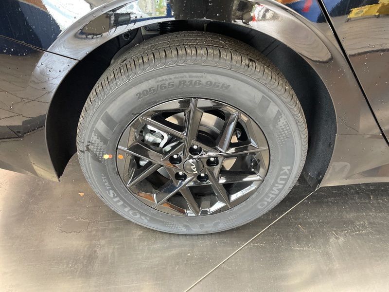New 2026 Kia K5 Sedan