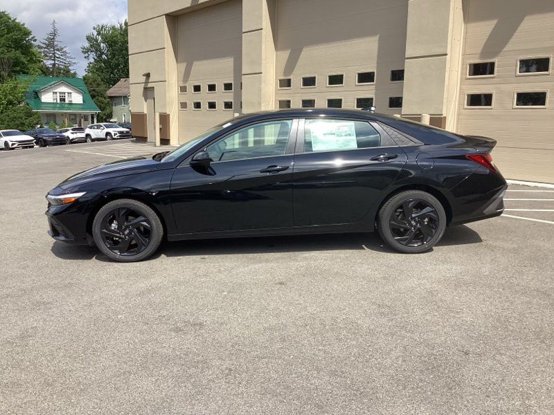 New 2026 Hyundai Elantra Sedan