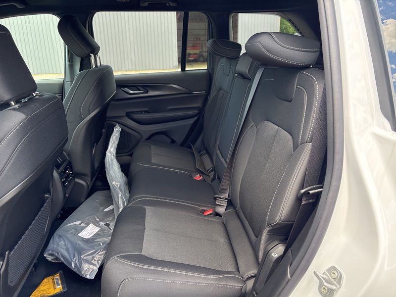 New 2026 Jeep Grand Cherokee SUV