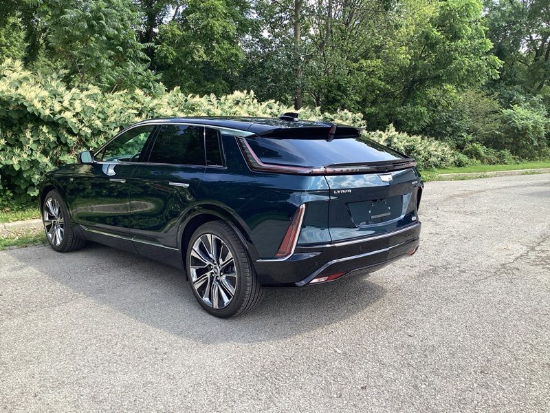 New 2026 Cadillac LYRIQ SUV