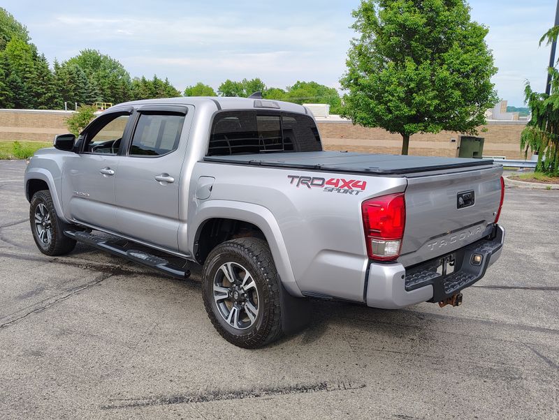 Used 2017 Toyota Tacoma Truck