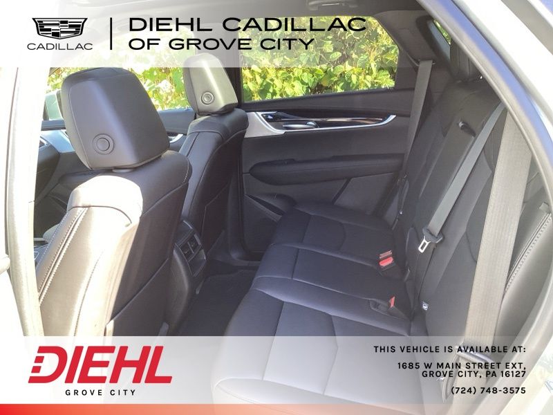 New 2025 Cadillac XT5 SUV